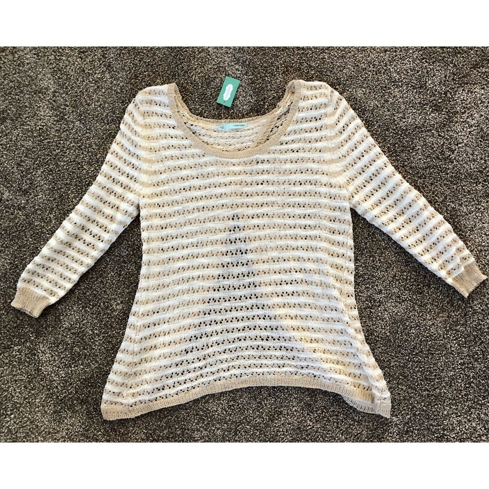 MAURICES Womens Junior Sweater Light L Off White Beige Lightweight Open Back NEW